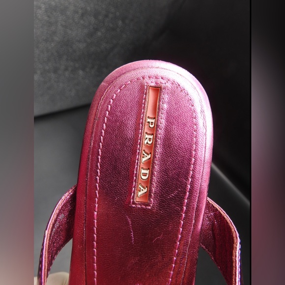 PRADA WOMEN'S PINK JEWELED THONG LEATHER FLAT SANDALS - Picture 3 of 10